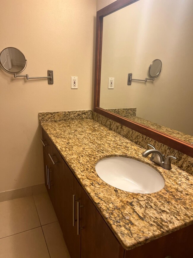 Photo - 231 SW 116th Ave Townhome