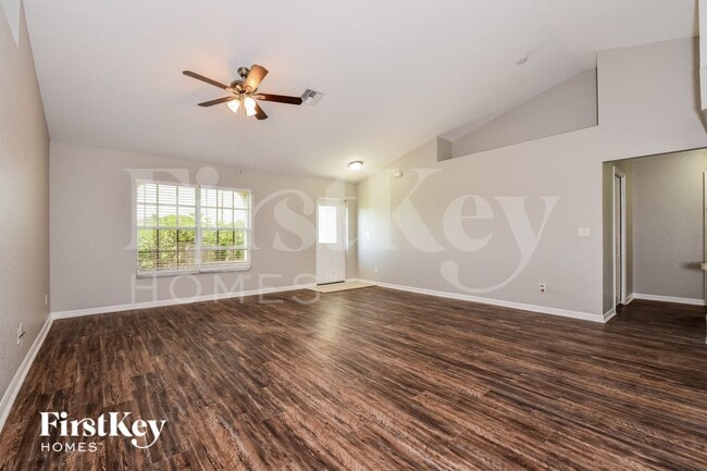 Foto del edificio - 3619 NW 41st Ln