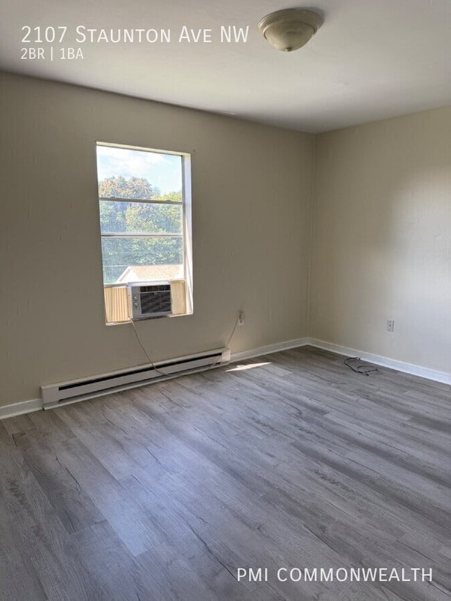 Building Photo - 2107 Staunton Ave NW
