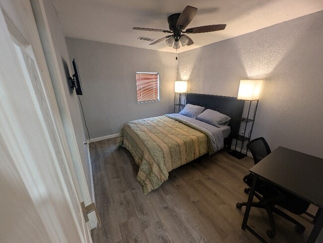 Foto del edificio - 511 Goliad St