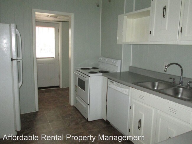 Building Photo - 2 br, 1 bath House - 109 High Street