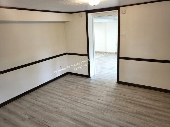 Foto del edificio - 3329 Brodhead Rd