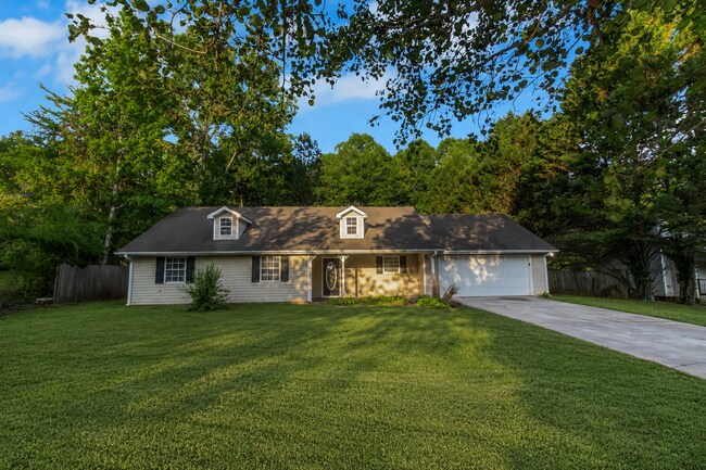 Building Photo - Beautiful 3BR/2BA Ranch Home in Covington!