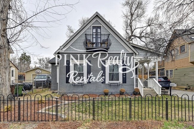 Photo - 1610 W Kiowa St House