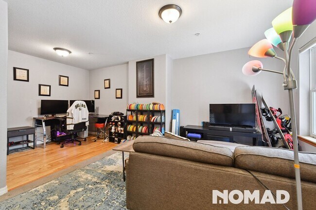 Foto del edificio - Charming 1BR Condo in Beautiful Boulder (N...