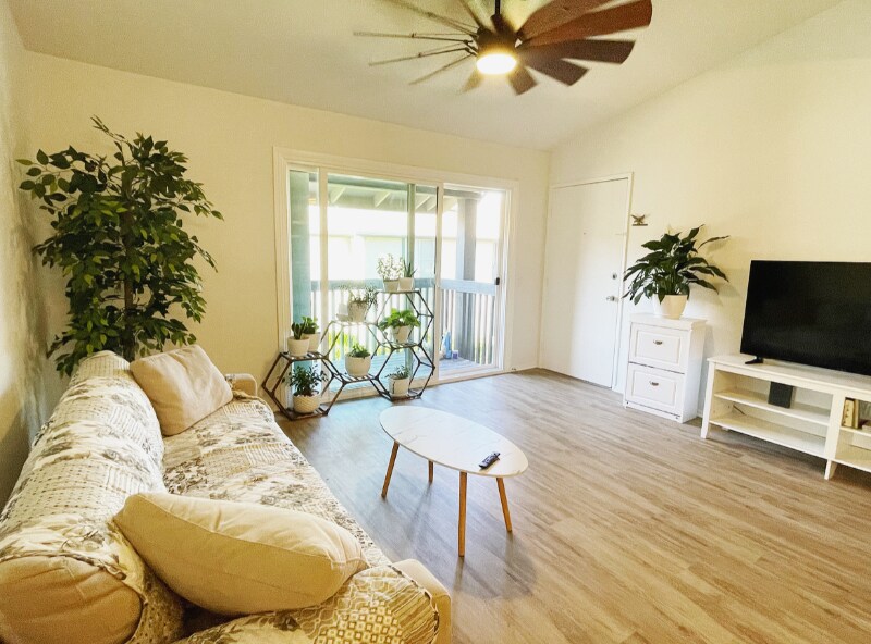 23280 Orange Ave Condos in Lake Forest, CA Westside Rentals