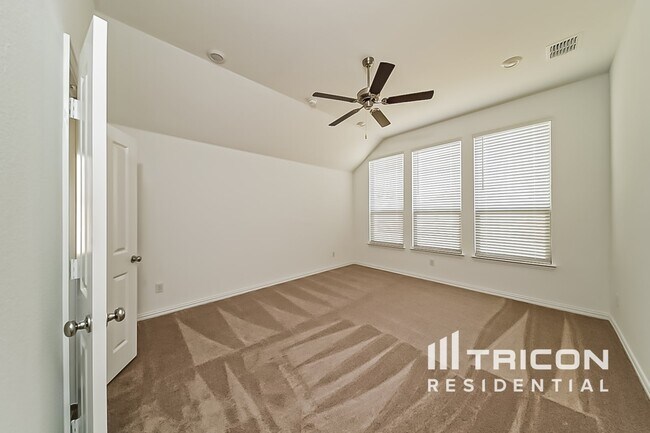 Building Photo - 14712 Desertpost Dr