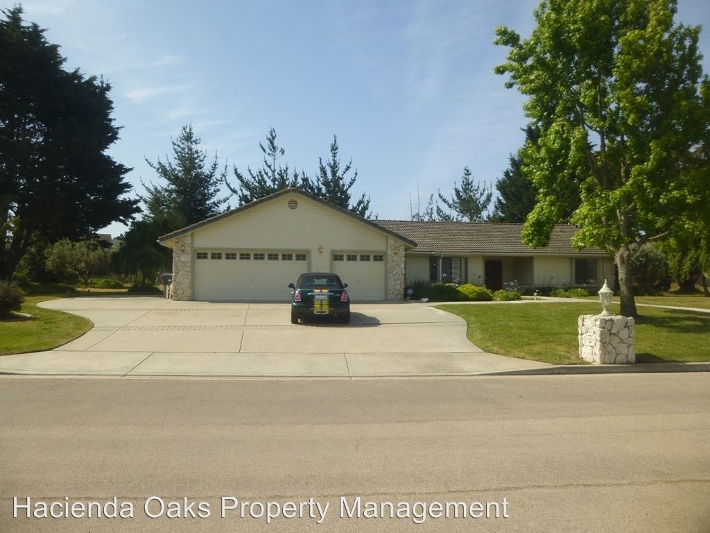 Foto principal - 3 br, 3 bath House - 1442 Kona Way