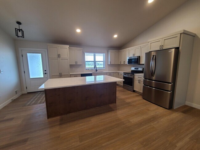 Foto del edificio - 421 Founders Wy