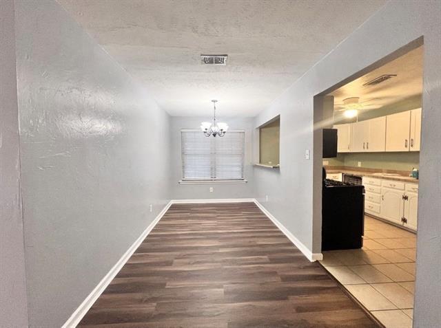 Foto del edificio - 201 Lester St