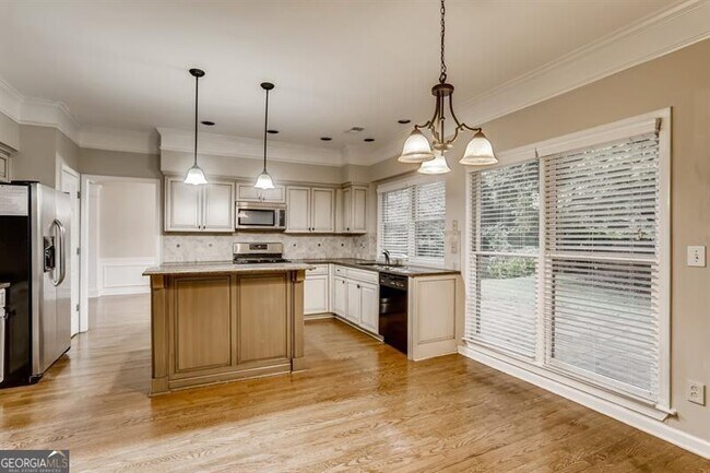 Building Photo - 185 Gainford Ct