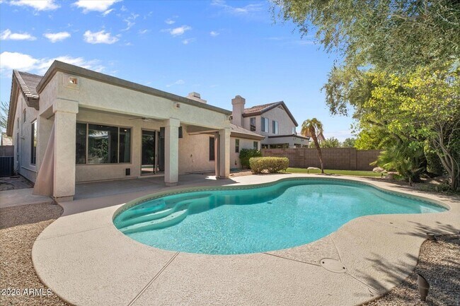 Building Photo - 6422 E Blanche Dr