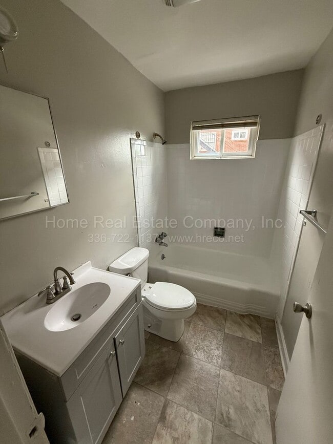 Foto del edificio - 1447 Clark Ave