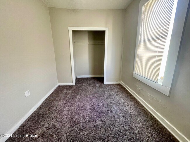 Building Photo - 1145 Crystal Ave