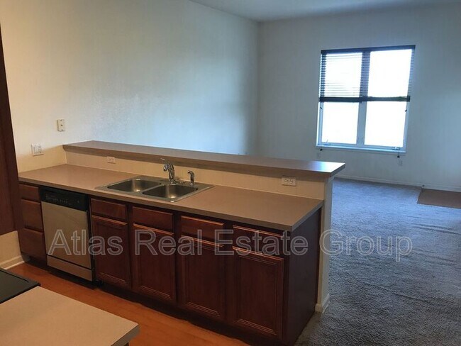 Foto del edificio - 15475 E Andrews Dr
