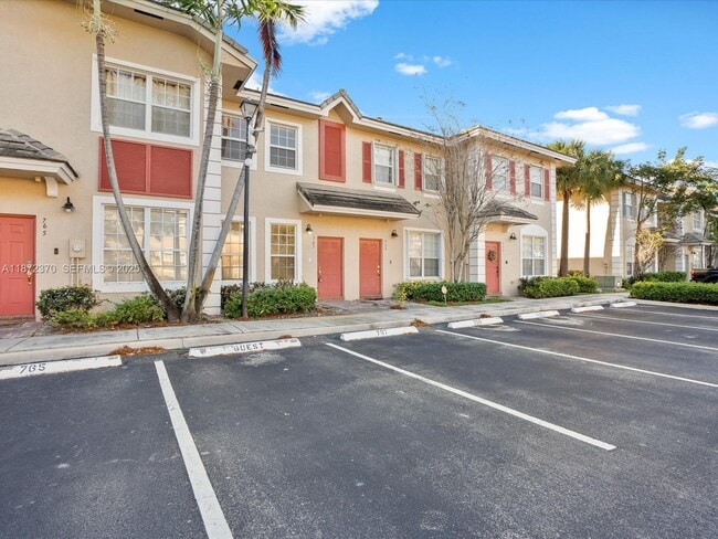 Foto del edificio - 767 NW 42nd Ave