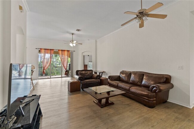 Foto del edificio - 22977 Lone Oak Dr