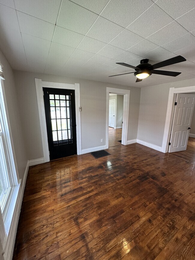 Foto del edificio - 2703 S Walnut St