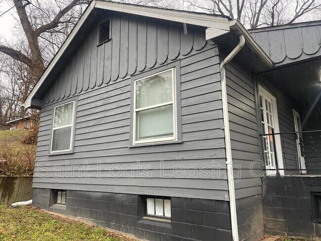 Building Photo - 5515 Wilborn Dr