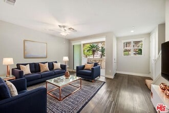 Building Photo - 4446 Paxton Pl