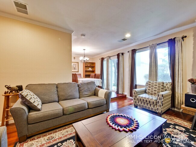 Building Photo - 6119 Elmbridge Dr
