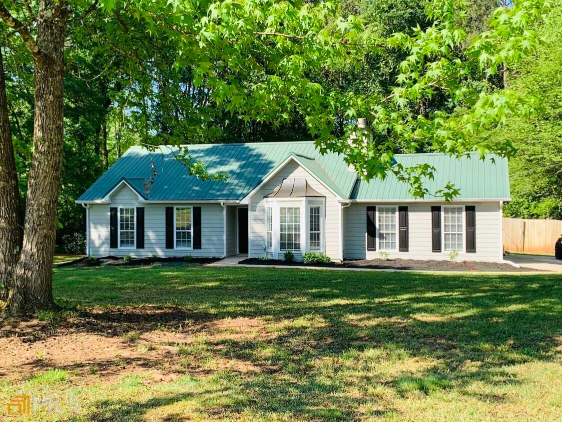 30 Standing Rock Rd, Senoia, GA 30276 House Rental in Senoia, GA