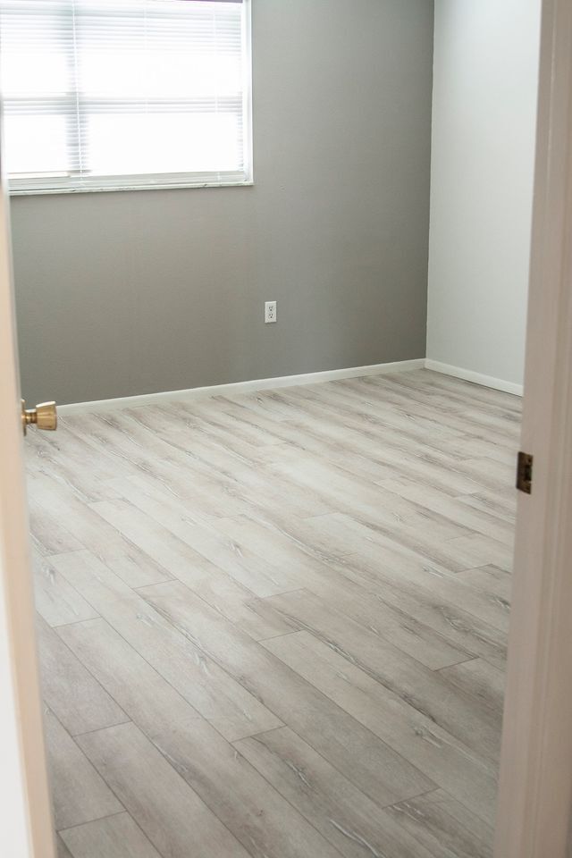 Foto del edificio - 4210 Ironwood Cir