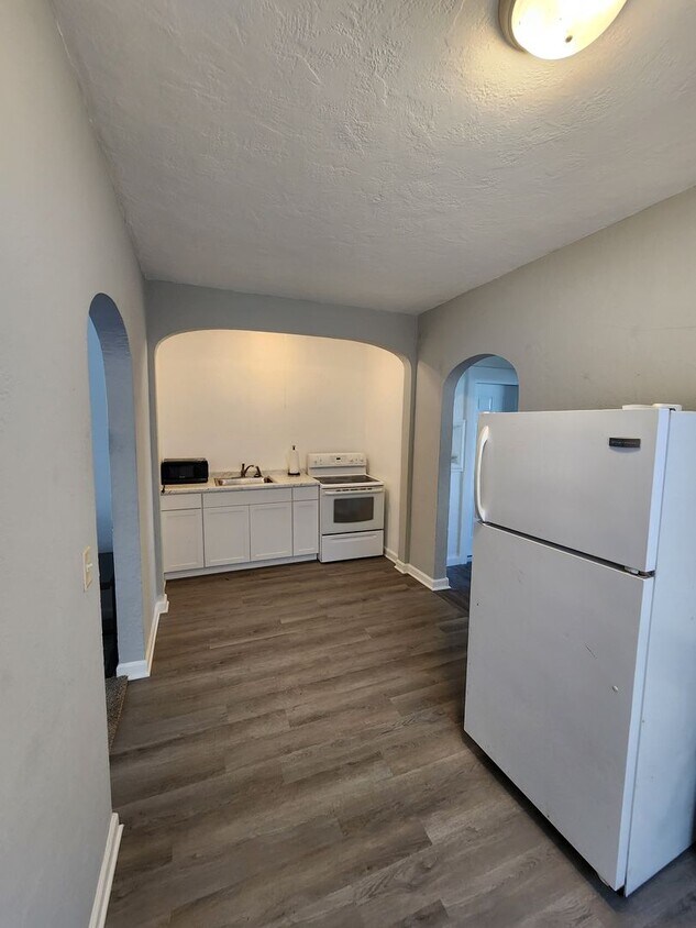 Foto principal - 1 bedroom 1 bath apartment