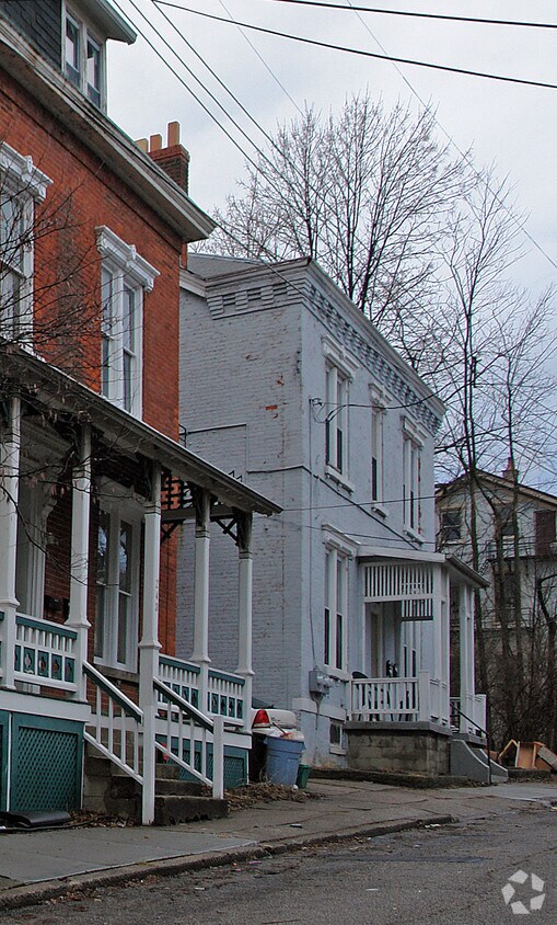 Building Photo - 239 Albion Pl