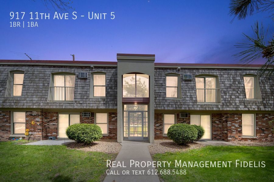 Foto principal - 917 11th Ave S