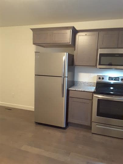 Building Photo - 63 E 670 N St