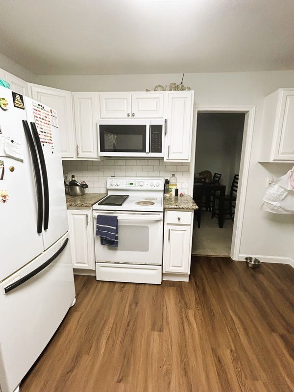 Foto del edificio - 302 Shore Acres Boulevard