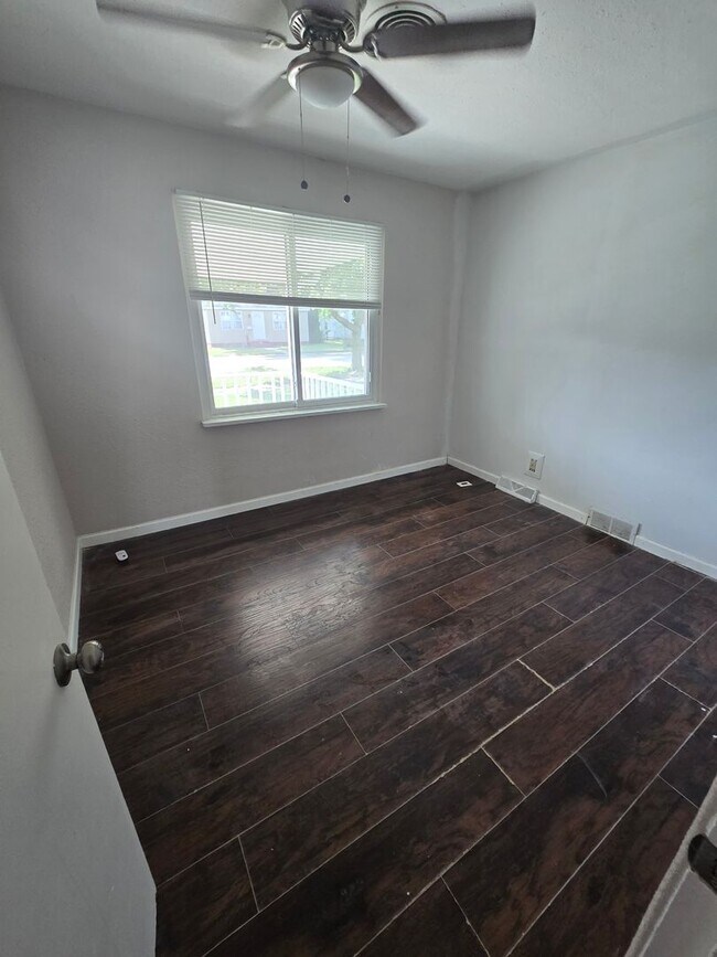 Foto del edificio - Beautiful 3BD/1BA