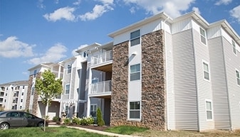 Primary Photo - Campus View Apartments