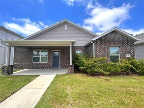 Building Photo - 4120 Sarno Dr