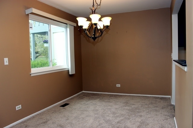 Building Photo - 211 Blossom Ct