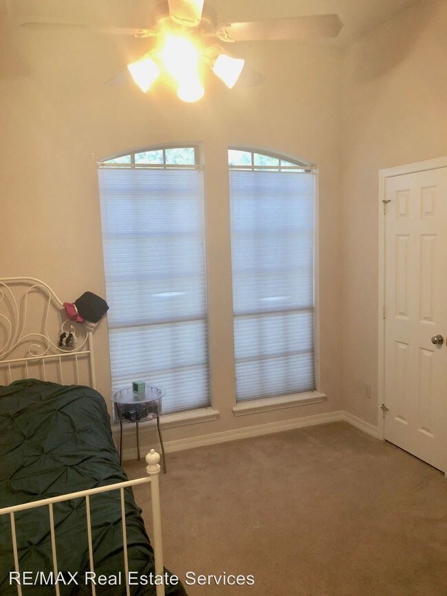 Foto del edificio - 4 br, 2 bath House - 3014 Pleasant Grove