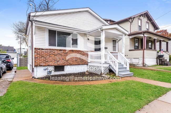 Building Photo - 4904 Tiemann Ave