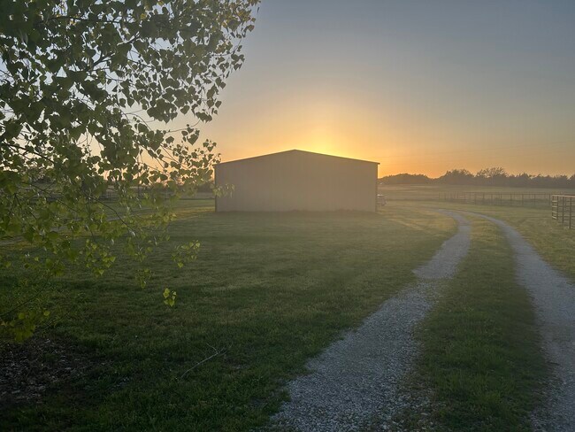 Foto del edificio - 1701 Co Rd 113