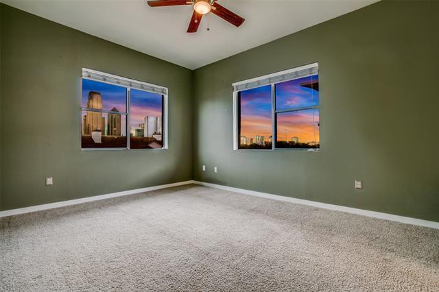 Foto del edificio - 2 Bedroom in Dallas, TX 75204