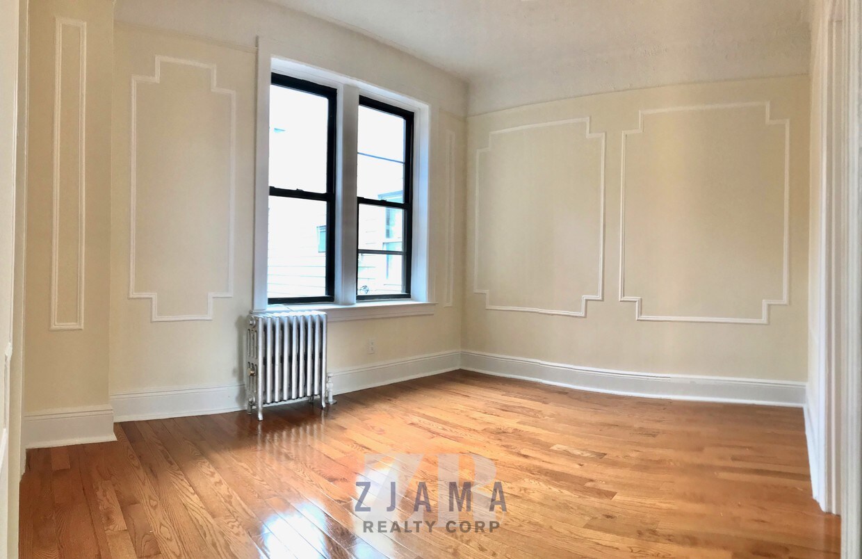 Foto principal - 6612 13th Ave