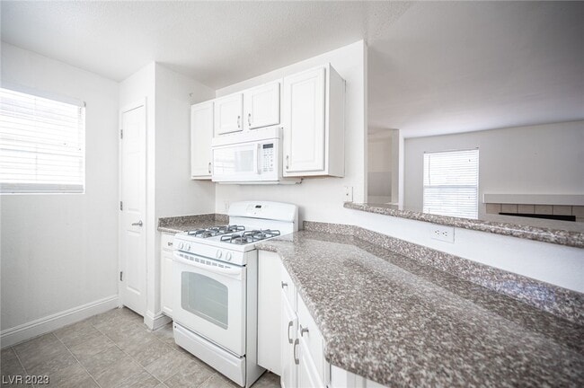 Building Photo - 2801 N Rainbow Blvd