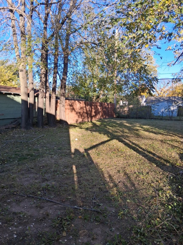 Building Photo - 148 S Edwards Ave