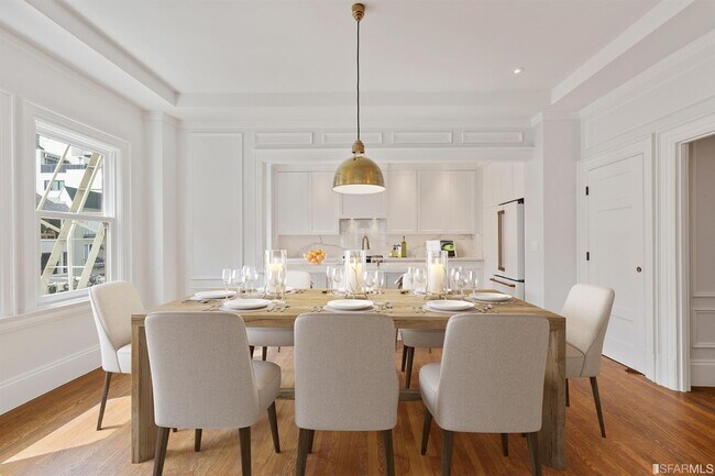 Building Photo - 2111 Franklin St