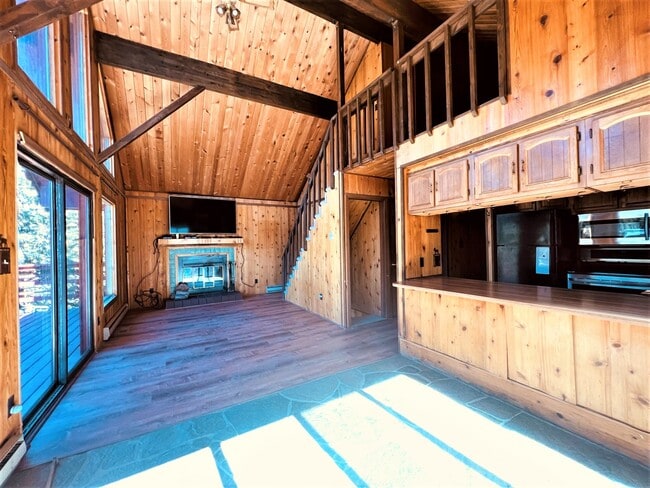 Foto del edificio - 830 Brook Dr