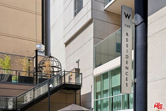 Foto del edificio - 6250 Hollywood Blvd