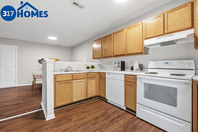 Foto del edificio - 2770 S East St