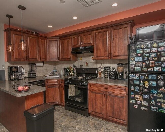 Foto del edificio - 730 W Montauk Hwy