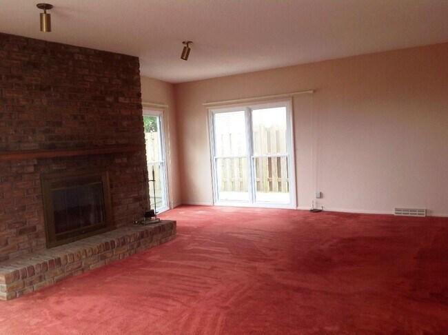 Foto del edificio - 8332 Windsor Beach Ct