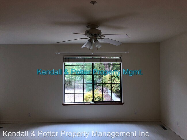 Foto del edificio - 3 br, 2.5 bath House - 320 Oak Creek Blvd